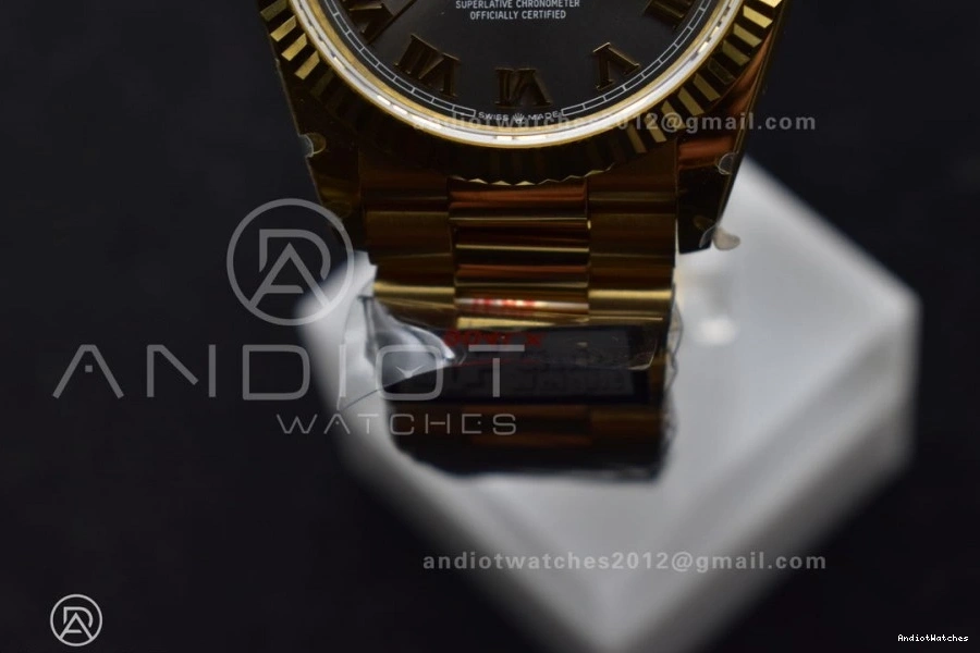 Roman QF on Marker V5 SportInspired DayDate Grey Weight) President vr3255 904L 700 with Steel Bracelet Best 36 Edition (Gain Dial YG 1228